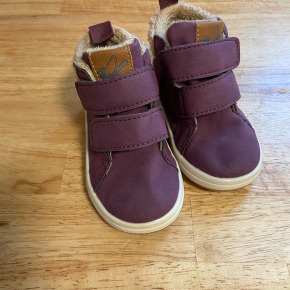 H&M Baby High Tops - Picture 1 of 4